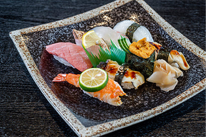 お鮨・造